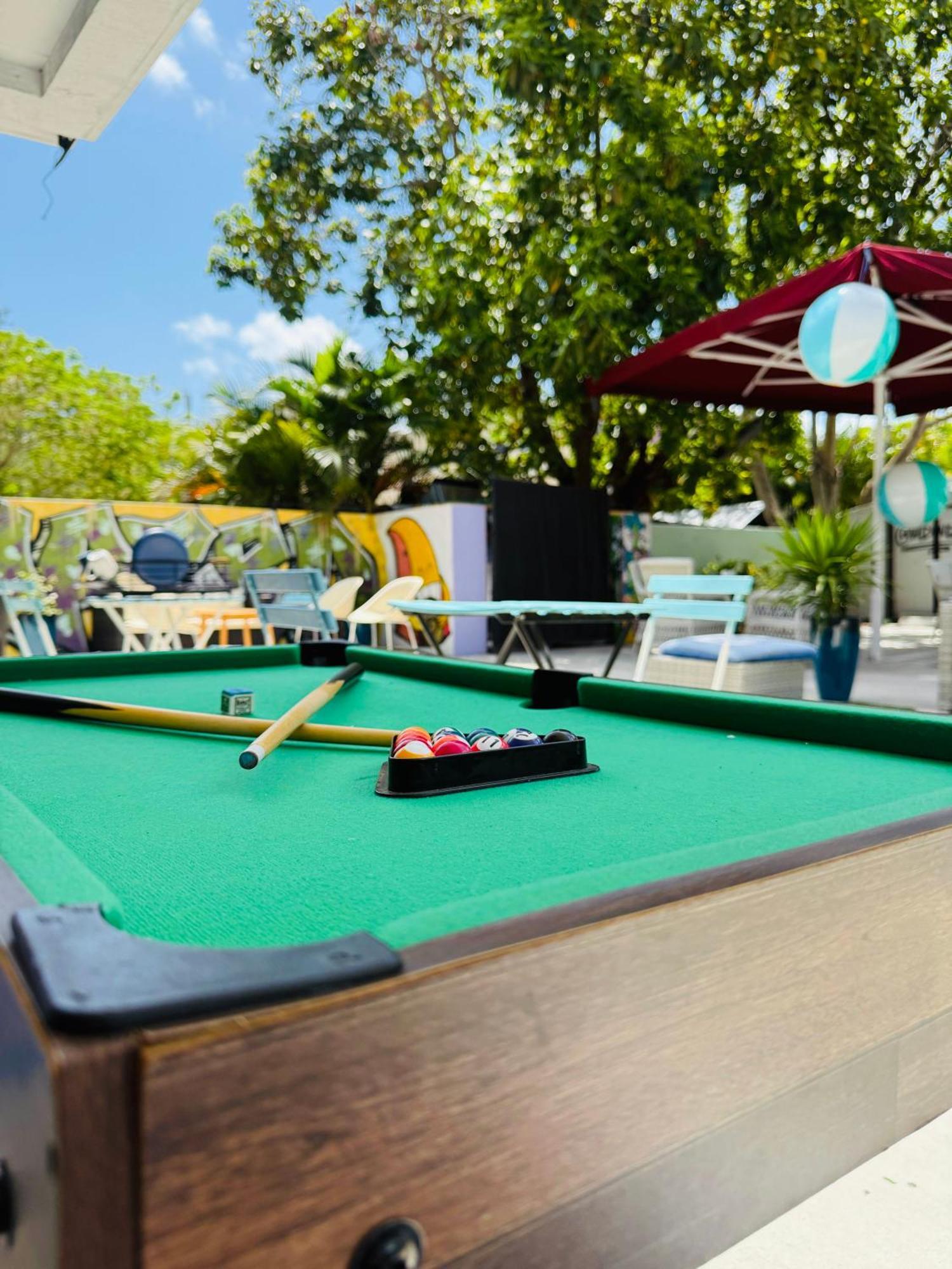 Atrium Hostel Design District Miami Dış mekan fotoğraf